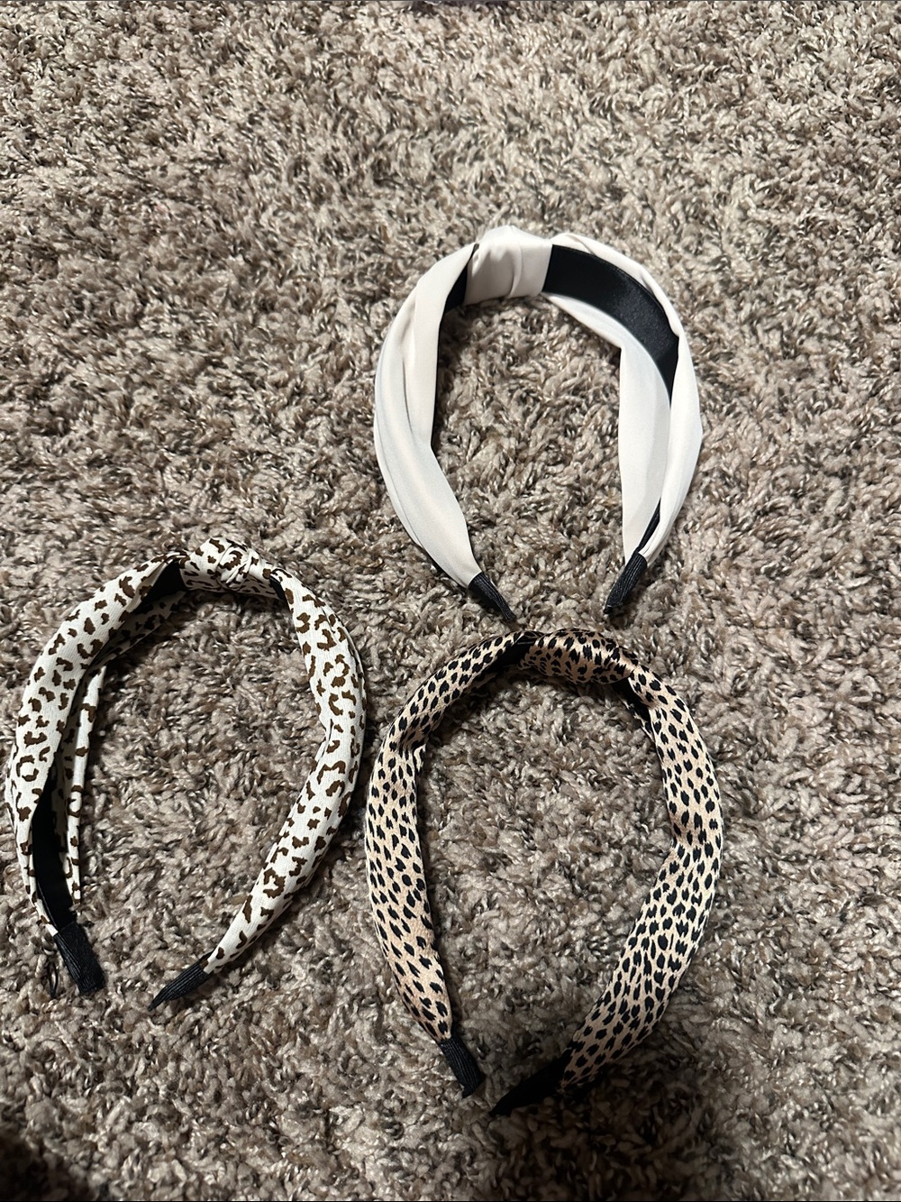 Set of 3 Knotted Headbands in White, Cream & Beige Leopard
